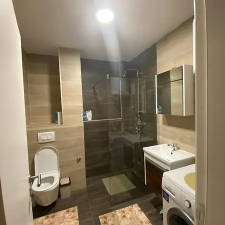 Stan Na Dan Alipasino Polje *