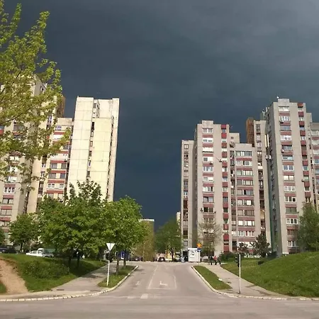 Stan Na Dan Alipasino Polje